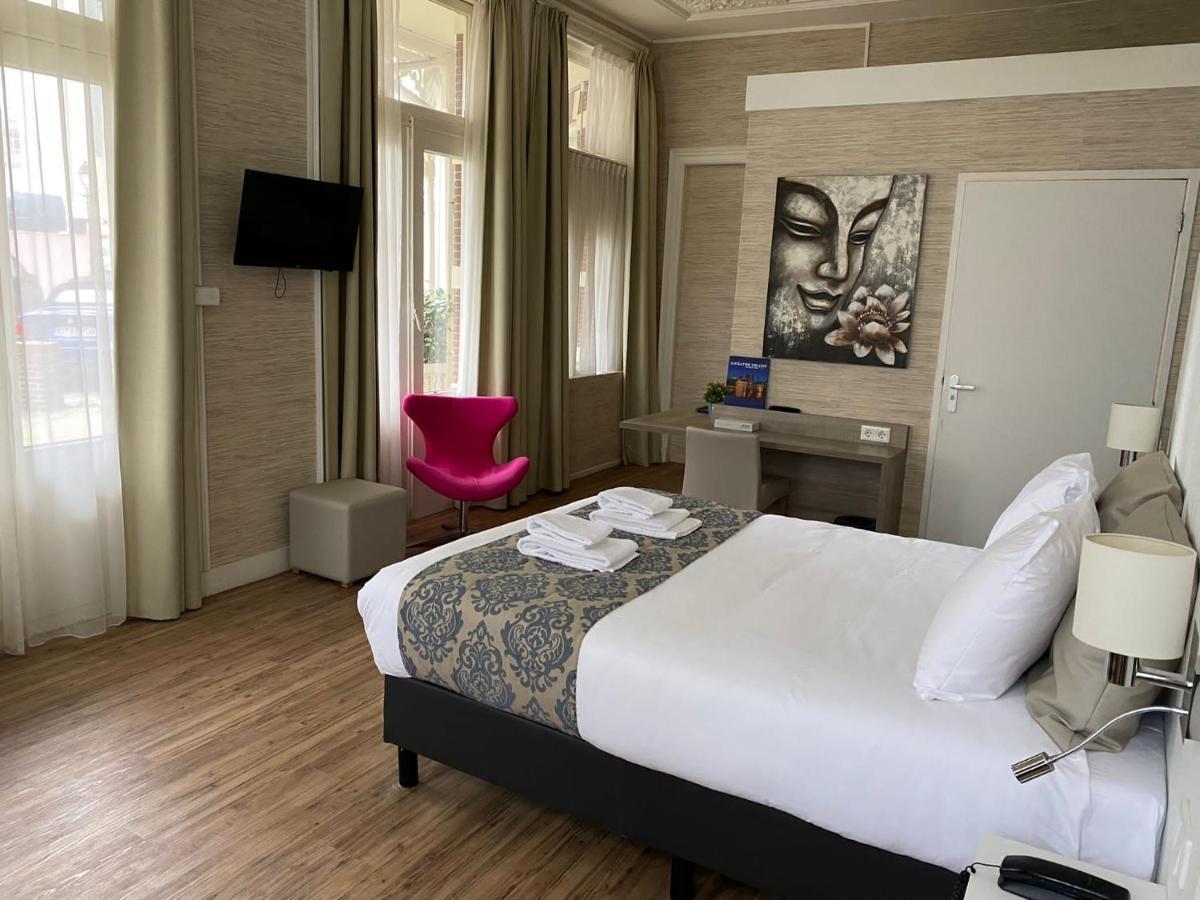 האג Hotel Andante Aan Zee מראה חיצוני תמונה