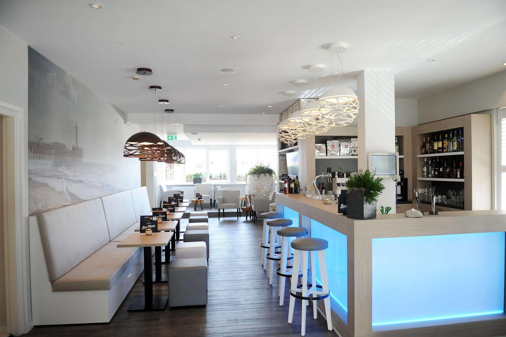 האג Hotel Andante Aan Zee מראה חיצוני תמונה