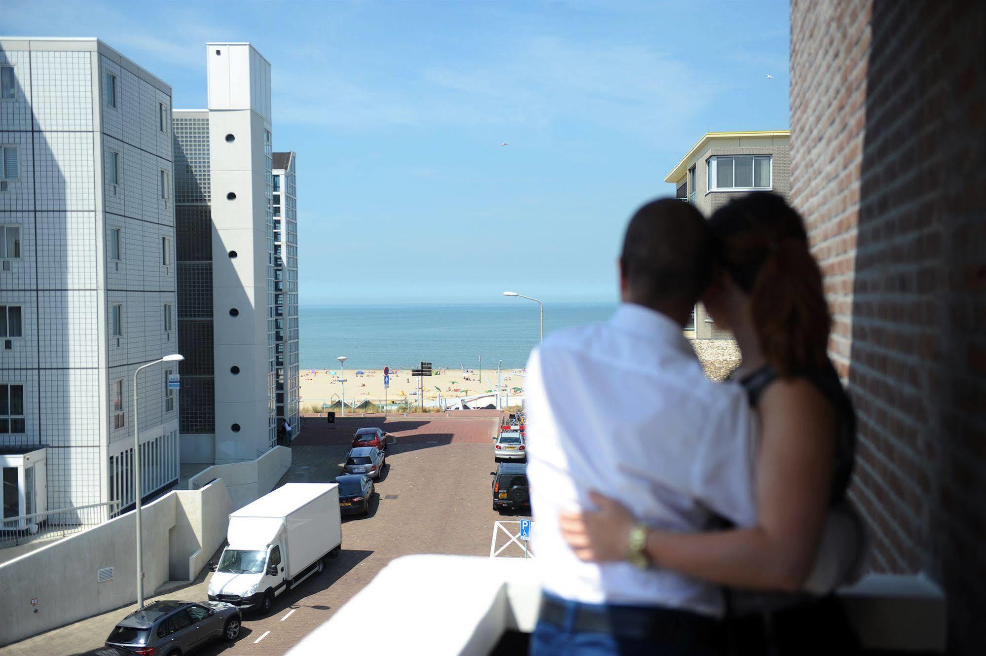 האג Hotel Andante Aan Zee מראה חיצוני תמונה